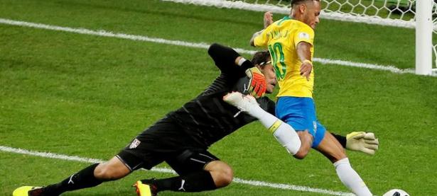 米兰体育登录-爆发赛场故事，选手血战成热点的简单介绍