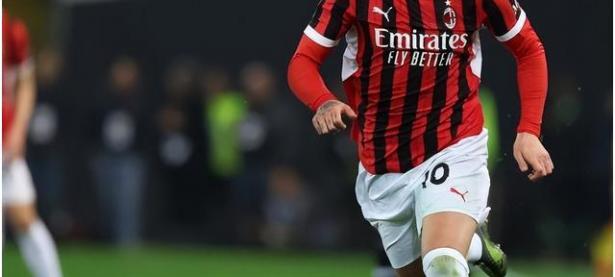 米兰体育app下载-AC米兰关键球员状态起伏，主教练力挺信心不减的简单介绍