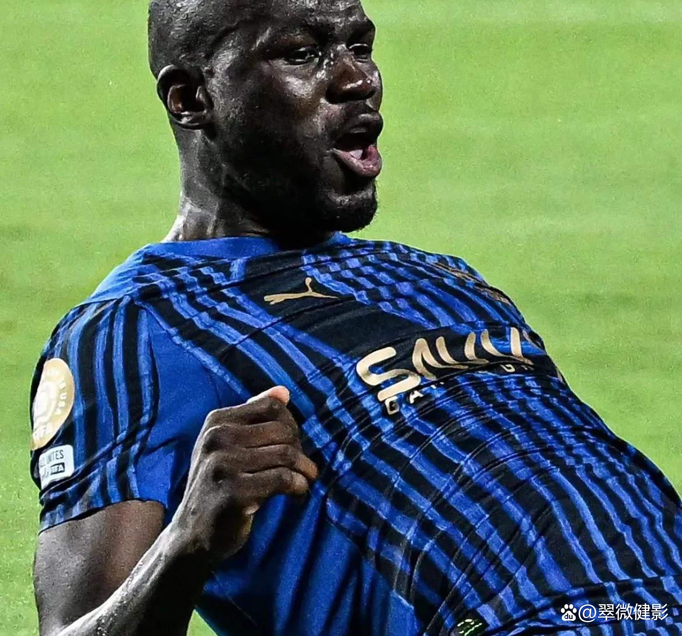 曼城主场压哨逆转伯恩利,稳固争冠位置的简单介绍 曼城主场压哨逆转伯恩利,稳固争冠位置的简单介绍