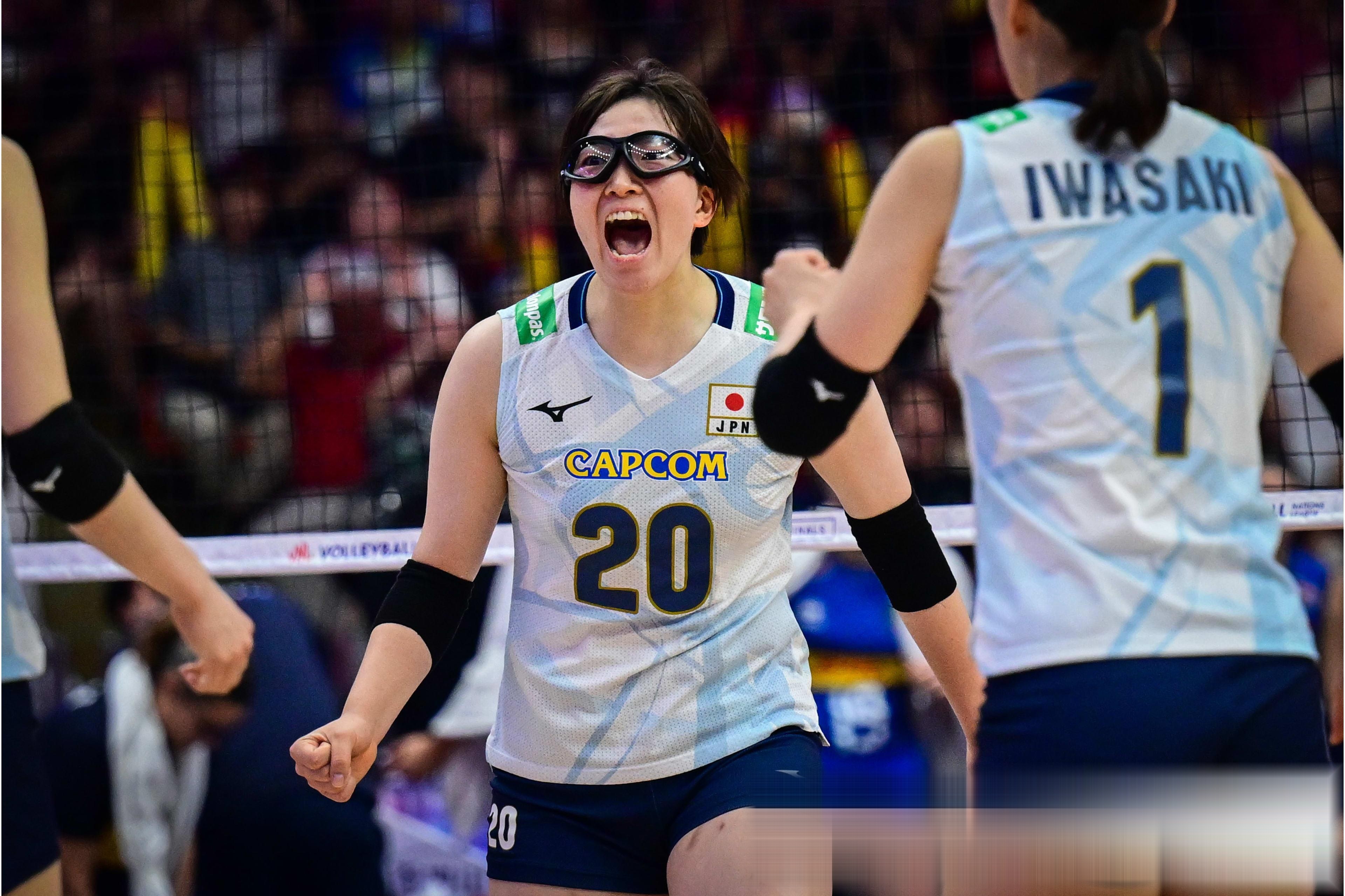 日本女排逆转取胜，晋级奥运半决赛
