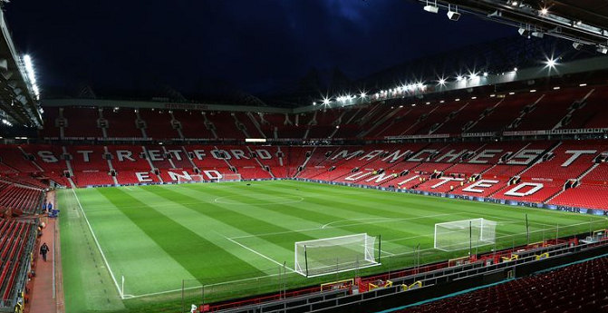 曼城主场胜利，追赶榜首位置的简单介绍